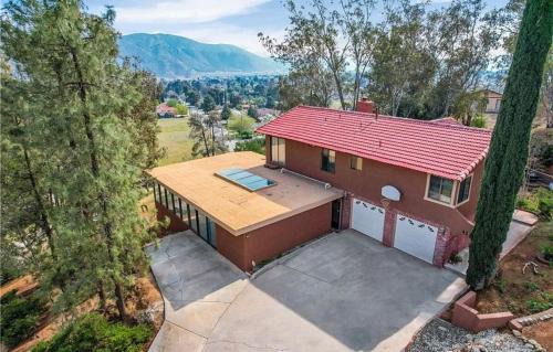 Banning House | The Hill House - duplex