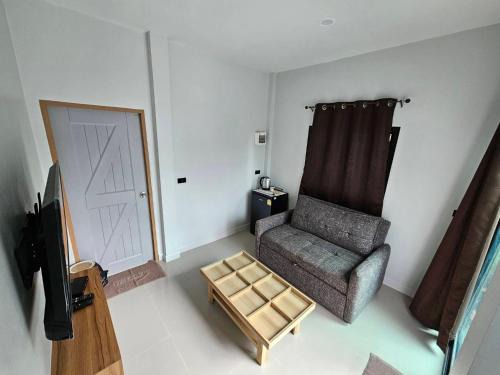 Thep Kasattri Cabin | The Hill Resort Thalang Phuket