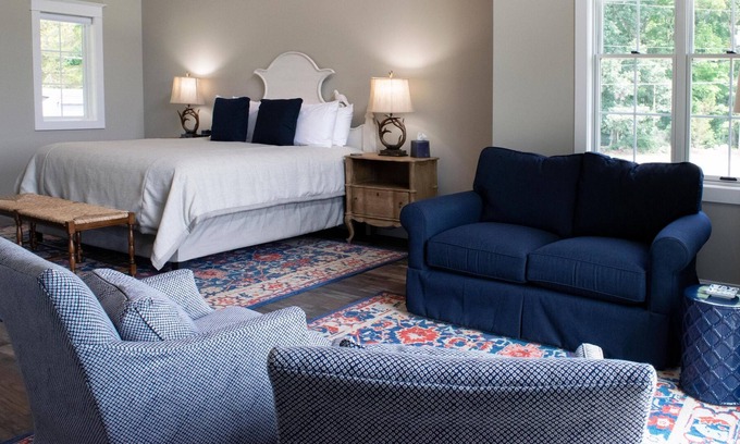 Reeders Cabin | The Hill Suites, are perfect for adults looking to relax, Luxury Couples Suite