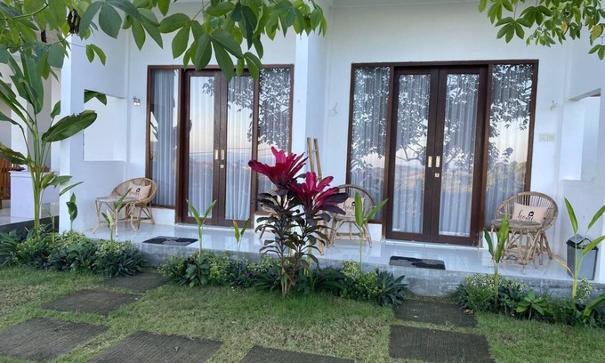 Kuta Bed & Breakfast | The Hill View Lombok