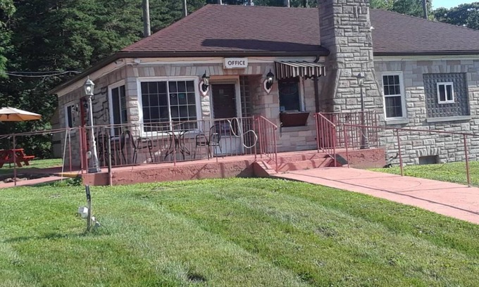 Knoxville Hotel | The Hillside Hotel