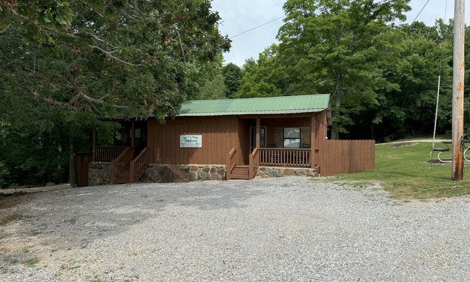 Mountain View Cabin | The Hilltop Cabins - Duplex