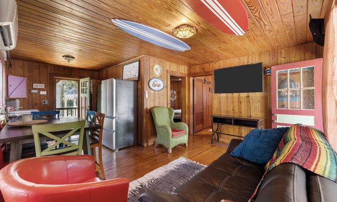 Windy Hill Cabin | The Hippie Hideaway- Betsy in Windy Hill NMB,
