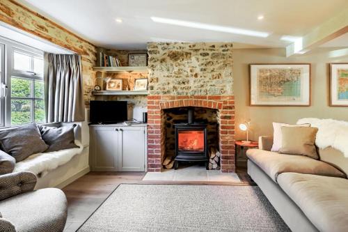 Bridport House | The Hive - Burton Bradstock