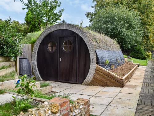 Elmsted House | The Hobbit House