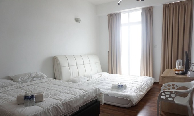 Downtown George Town Condo | The Holiday Residence