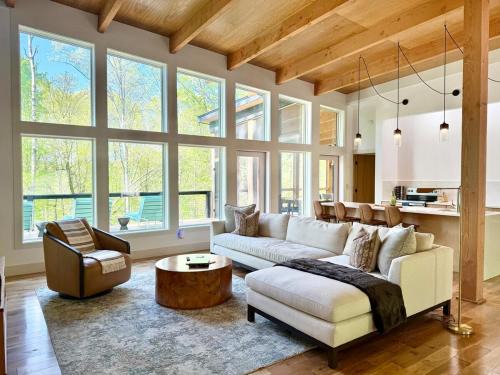 McArthur House | The Hollow House