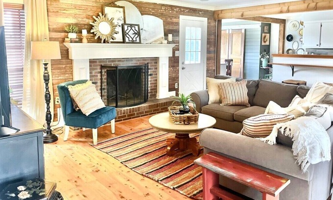 College Hill Other | The Homestead, Multi-home with a short drive to the Square!