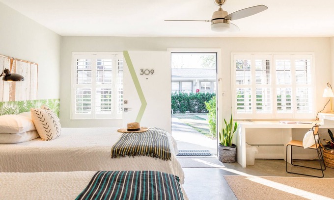 Atlantic Beach Hotel | The Hotel Palms