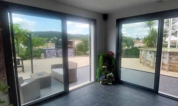 Saint-Paul-et-Valmalle Villa | THE HOUSE OF HAPPINESS