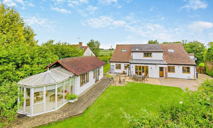 Horseheath House | The House at No. 47