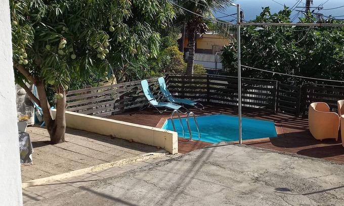 Piton Saint-Leu House | The House of happiness