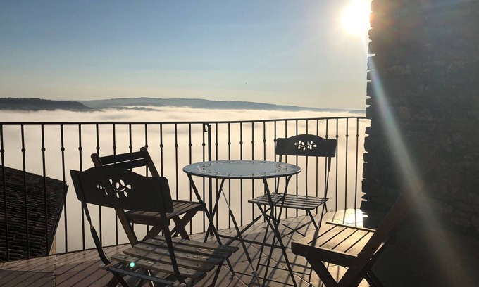 Cordes-sur-Ciel House | The House of Traverse
