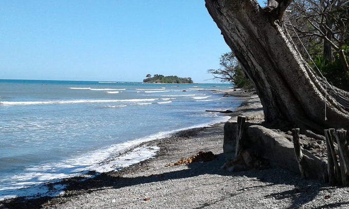 Cabuya Cabin | The Howler Monkey Hotel