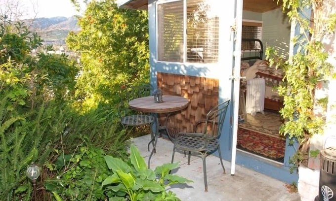 Ventura Cottage | The Hummingbird Cottage, Treehouse & Garden - Ocean & Mountain Views