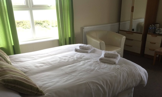 Berwick-upon-Tweed Hotel | The Island View Inn