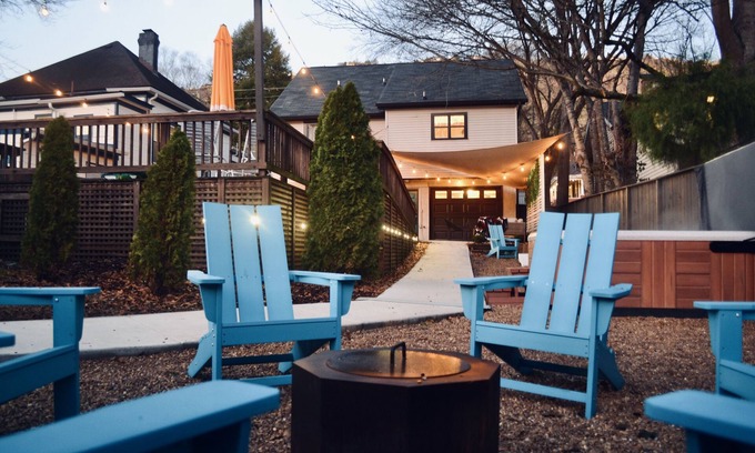 St. Elmo Improvement League House | The Jade | Stunning, On Walking Path w Hot tub & Pool