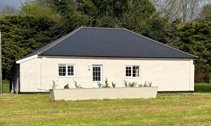 Stockbridge Other | The Jockey's Lodge @ Danebury