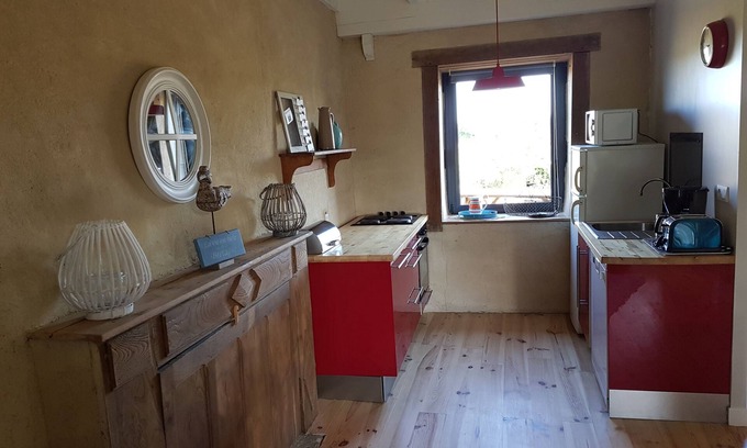 Meillac Cottage | "The key to the fields" near Saint Malo