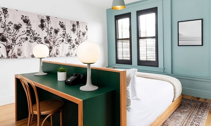 Buckman Neighborhood Apartment | The King at Hotel Grand Stark