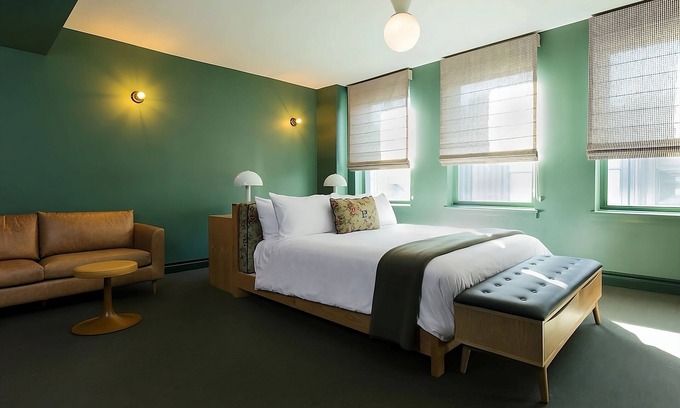 Downtown Seattle Hotel | The King at Palihotel Seattle, Close To Space Needle and Museum of Pop Culture!
