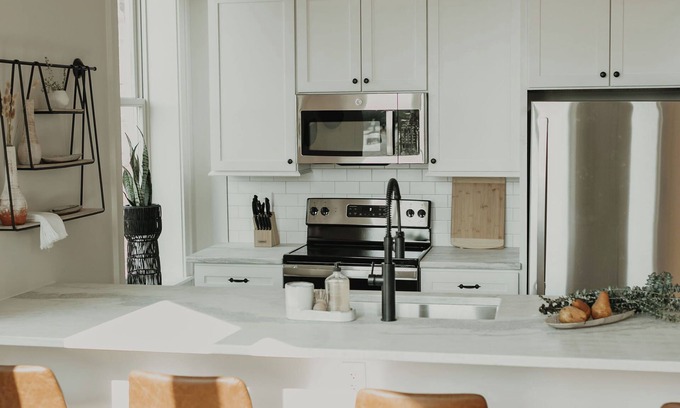 Camden Apartment | The Kirkwood Suite. Recently renovated with an Iconic view of downtown.