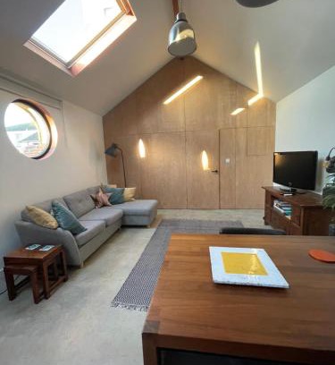 Littlehampton Apartment | The Kite Shack