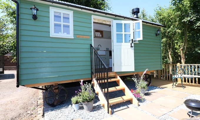Upper Hulme House | The Laburnum Retreat, Leek