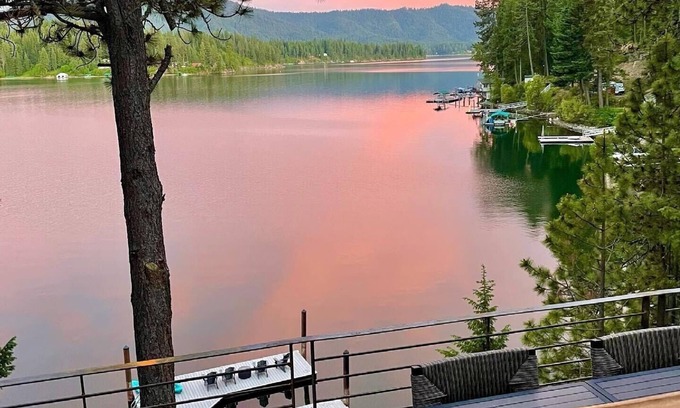 Hayden Lake House | The Lake House on Hayden
