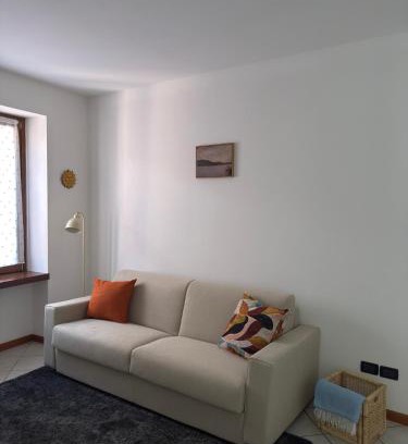 Marone Apartment | The Lake Stop