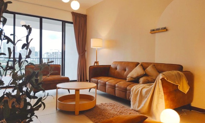 Tanjung Bungah Apartment | THE LANDMARK BY KATANA New 3BR Grand Seaview Homestay at Gurney 无敌海景三房套房