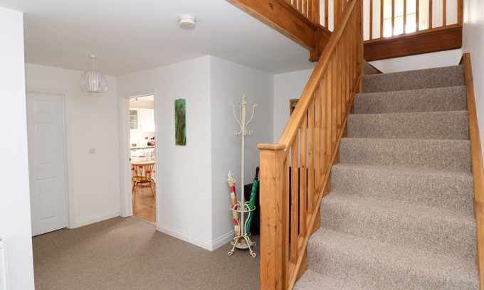 Haverfordwest Cottage | THE LAURELS, pet friendly, character holiday cottage in Haverfordwest