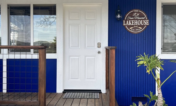 Windflower Point Cabin | The LCpl Faver lake house sleeps 8 with a private beach and boat ramp