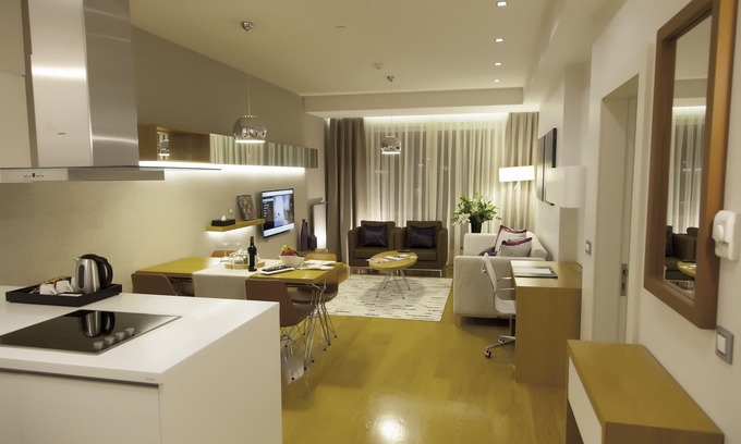 Gayrettepe Apartment | The Leos Residence