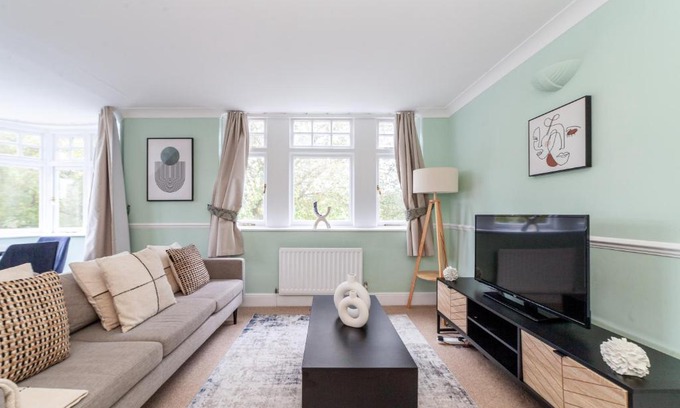 Ladywell Apartment | The Lewisham Flat