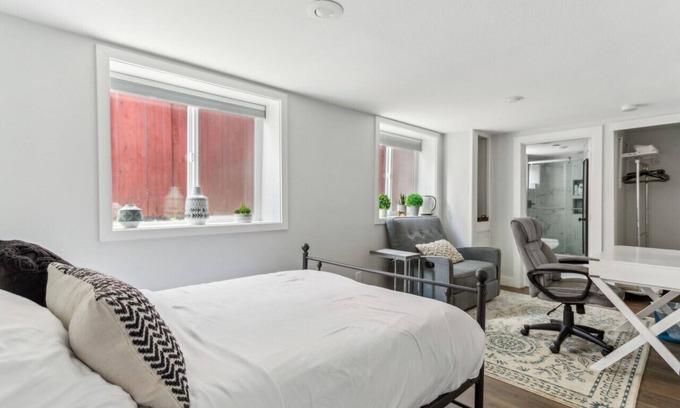 Harrison/Denny-Blaine Apartment | The Lily Suite: better than a hotel, free laundry