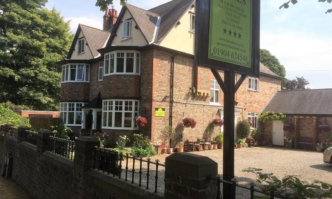 York House | The Limes