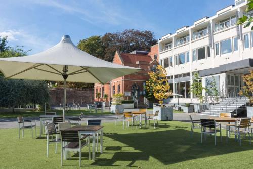 Lincoln Hotel | The Lincoln Hotel