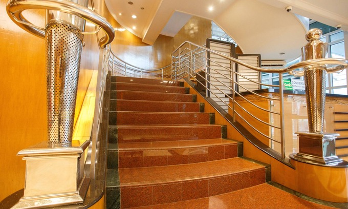 Ortigas Center Hotel | The Linden Suites