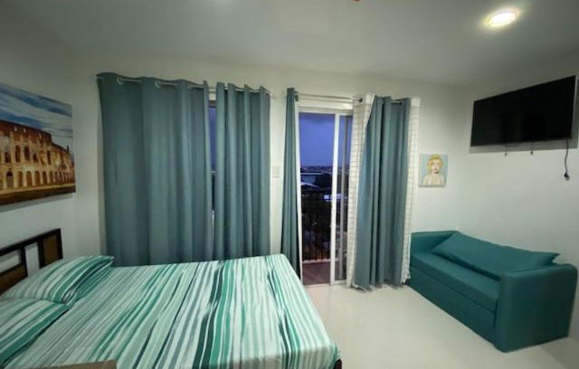 Bacolod Apartment | The Linds Condo Unit 814 Cityscape