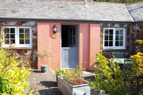 Hartland House | The Linhay