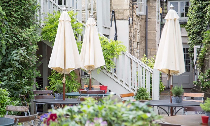 Winchcombe Hotel | The Lion Inn