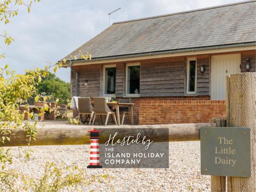 Nettlestone House | The Little Dairy Park Farm - Charming Countryside Retreat on the Isle of Wight