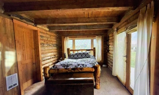 Turnerville House | The Little Moose Ranch