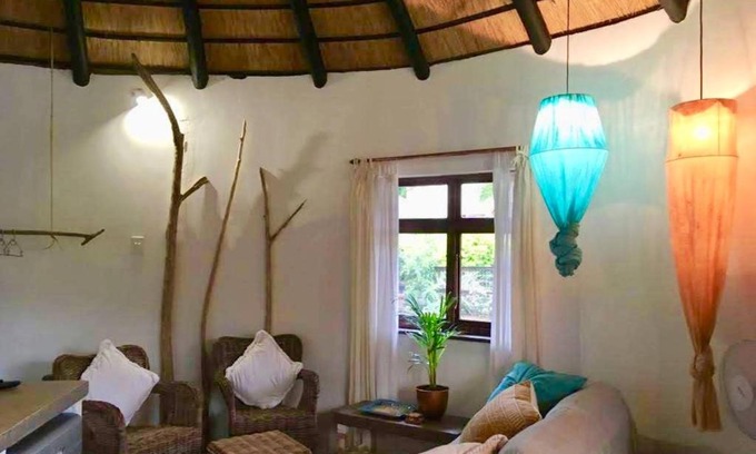 Mtwalume Apartment | The Little Round House