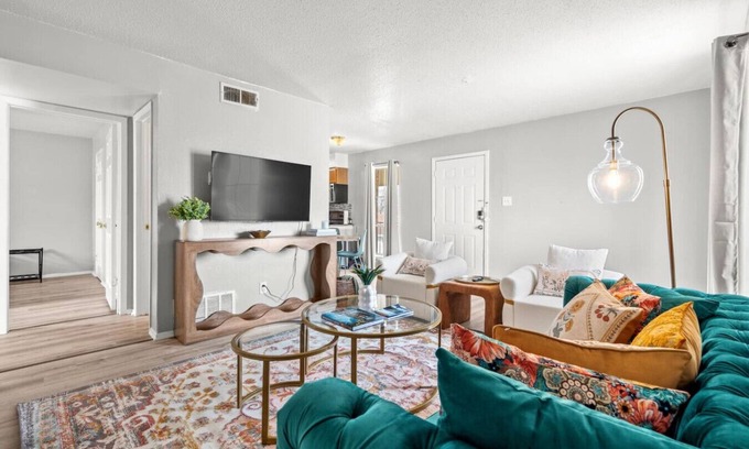 Garland Apartment | The Lively Getaway | Vibrant Colors + BBQ
