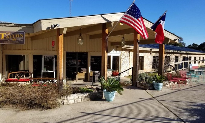 Wimberley Hotel | The Lodge at Cypress Falls