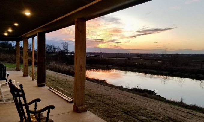 Sarah Cabin | The Lodge at Delta Vue
