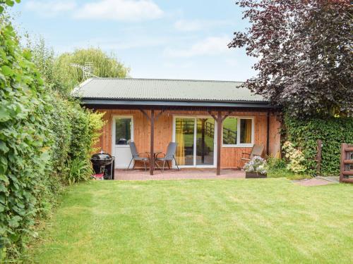 Leominster House | The Lodge At Forbury Cottage