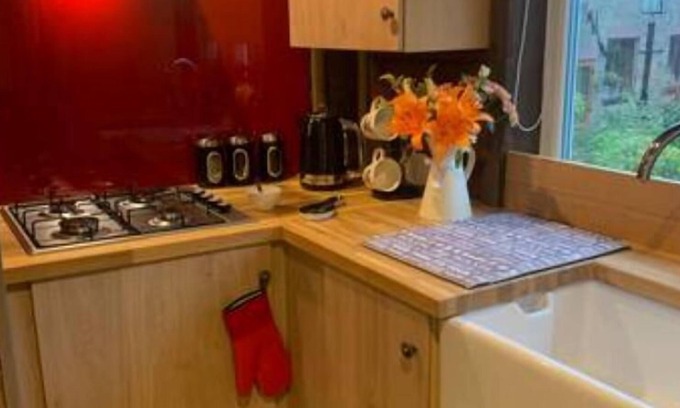 Endon Cottage | The Lodge - Peaceful relaxing hideaway